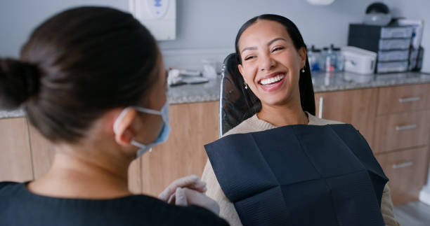 Best Emergency Dental Care  in Iola, WI